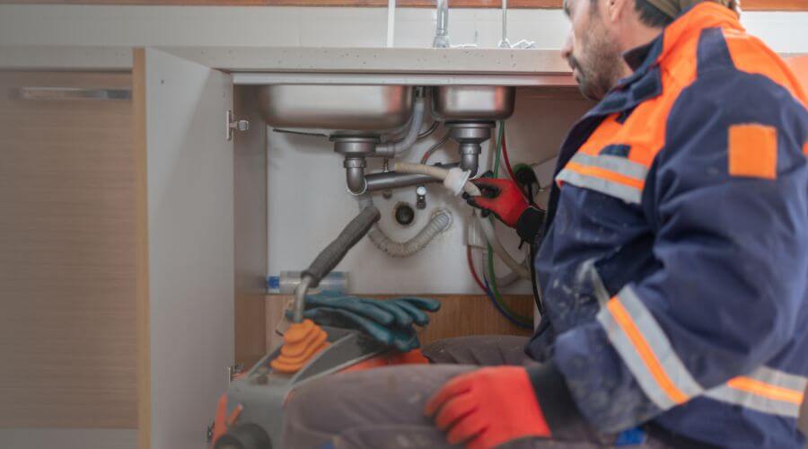 Professional tankless water heater installation services in Fruitport, MI
